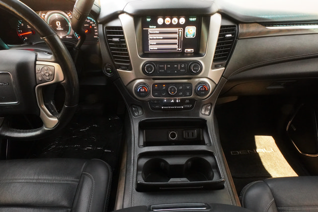 Used 2018 GMC Yukon Denali RWD image 30