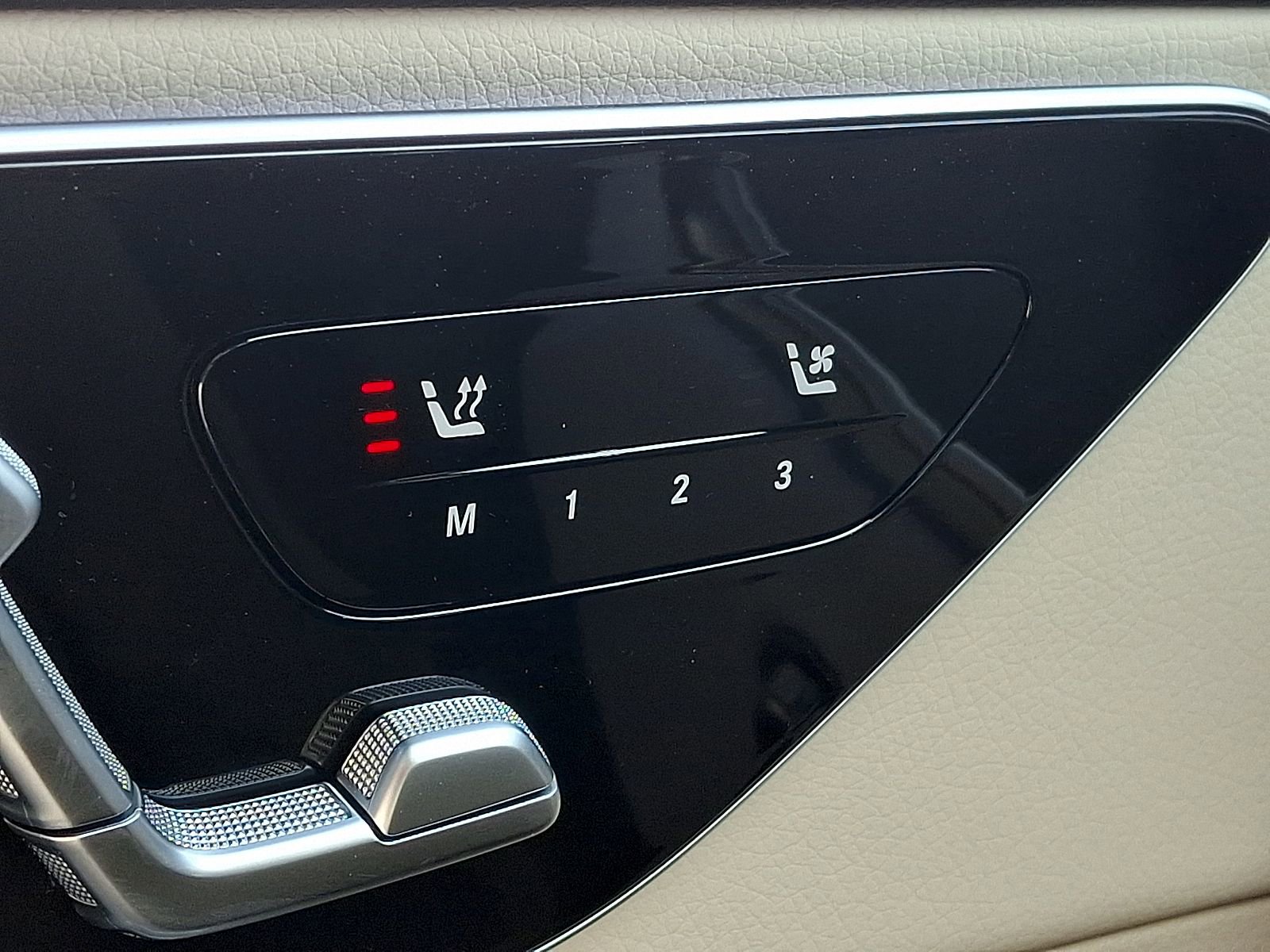 New 2026 Mercedes-Benz GLC 300 4MATIC image 17