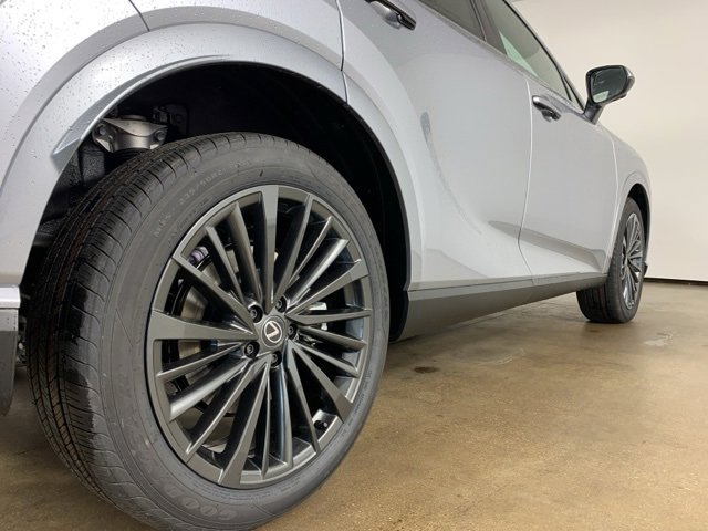 New 2025 Lexus RX 350 Premium w/ Convenience Package image 9