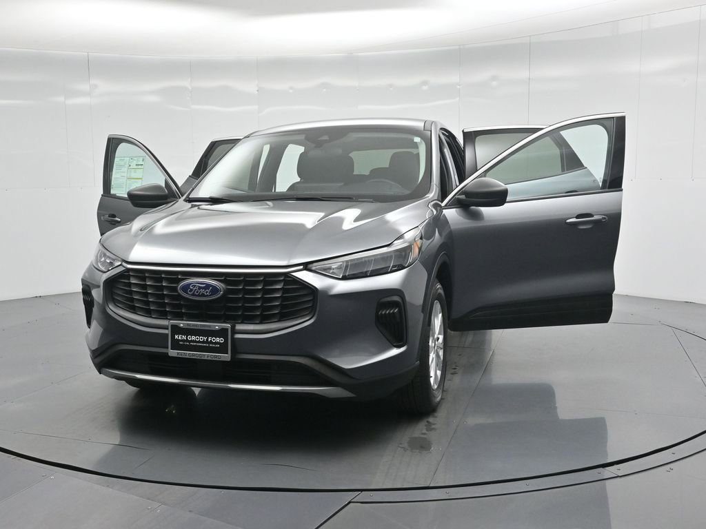 Certified 2024 Ford Escape Active w/ Tech Pack #1 image 29