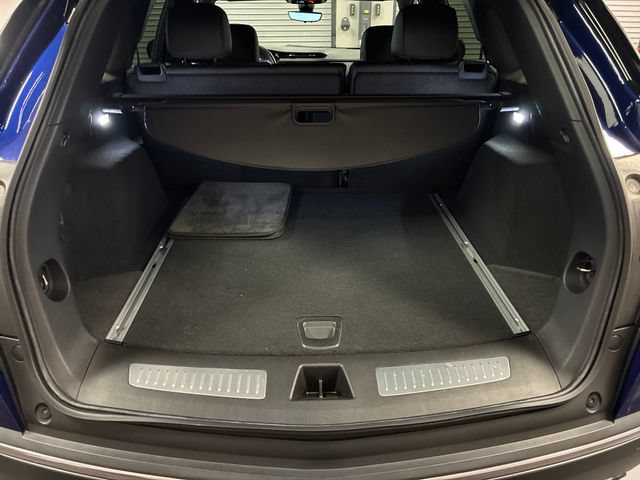 Certified 2024 Cadillac XT5 Sportv w/ Platinum Package AWD/4WD image 23