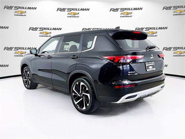 Used 2024 Mitsubishi Outlander SE image 5