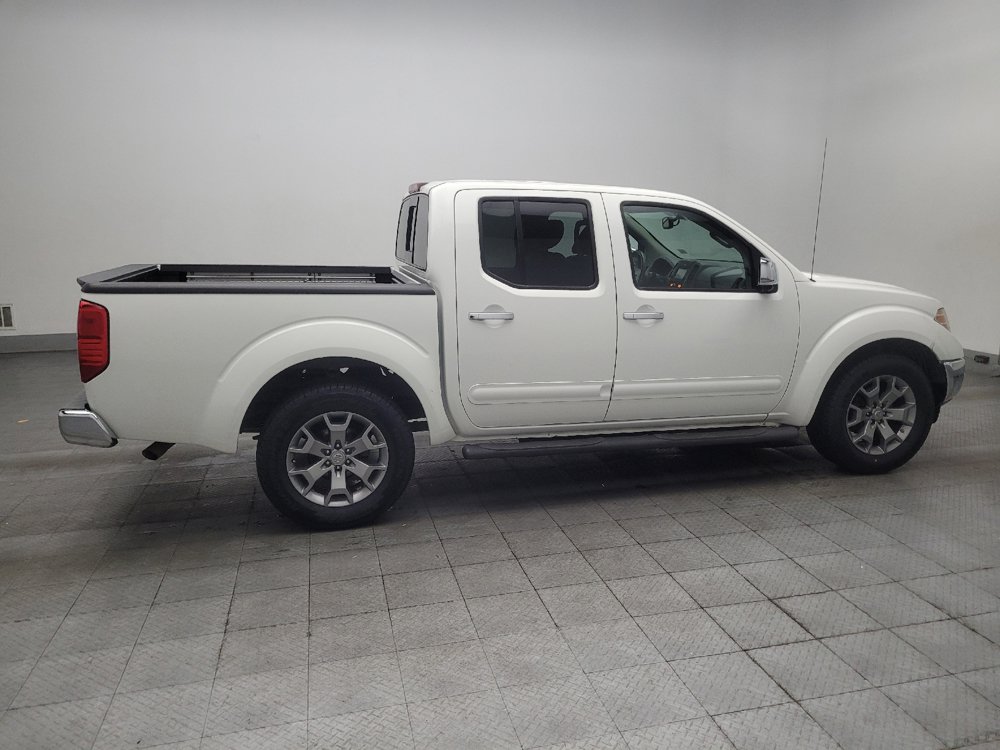 Used 2019 Nissan Frontier SL RWD image 10