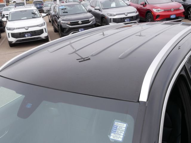 Used 2019 Mercedes-Benz GLC 300 4MATIC image 11
