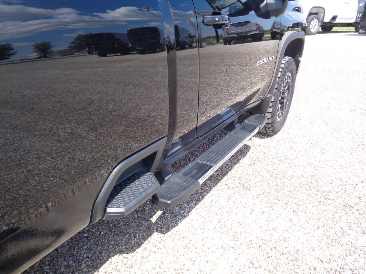 Used 2022 Chevrolet Silverado 2500 LT w/ Convenience Package AWD/4WD image 22