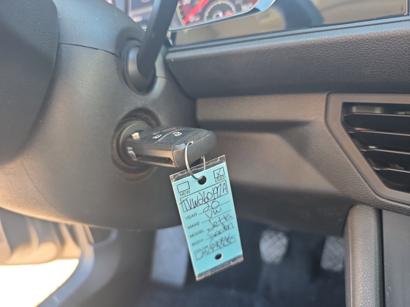 Used 2020 Volkswagen Jetta S w/ Driver Assistance Package image 30