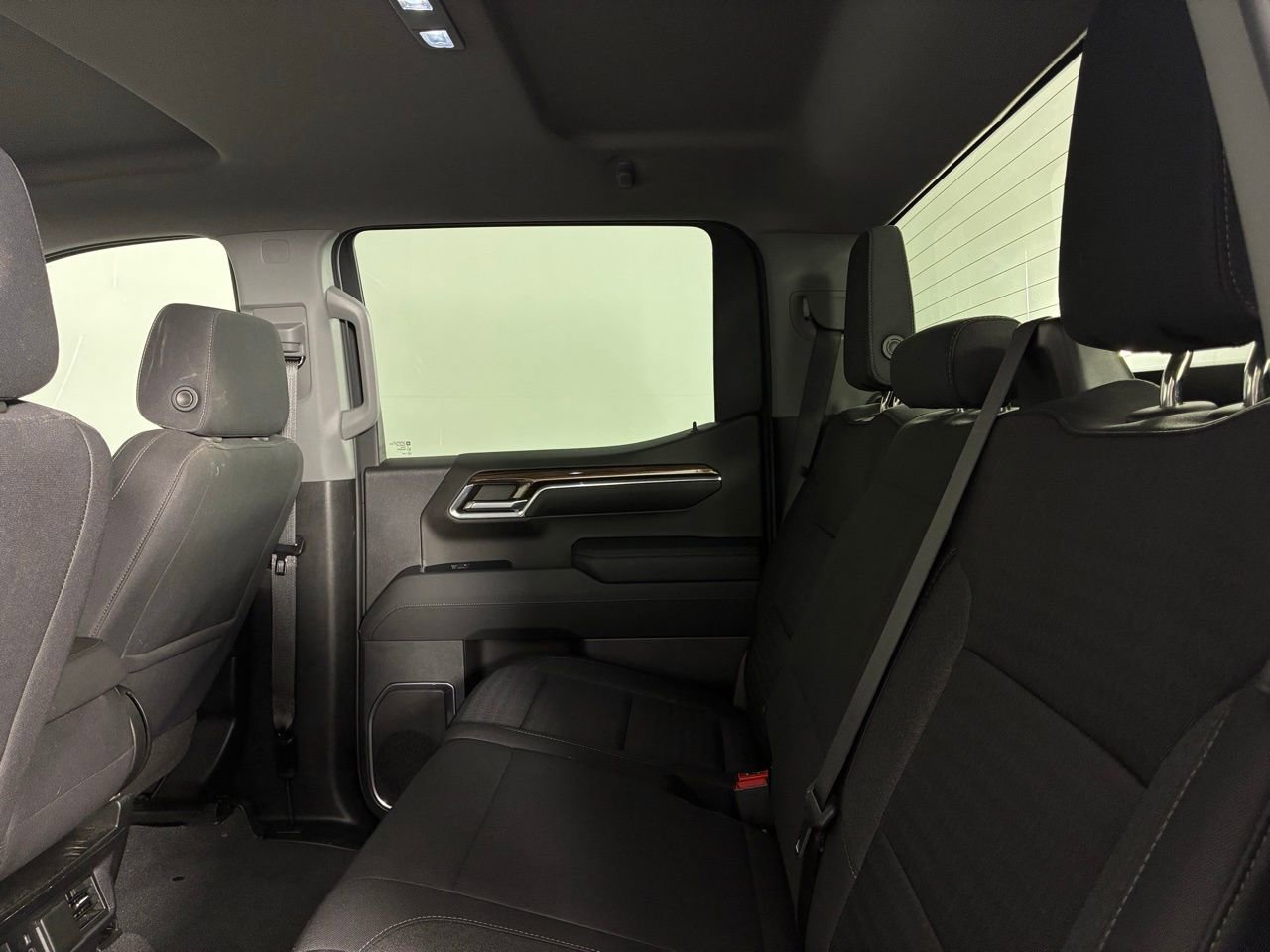 Used 2023 Chevrolet Silverado 1500 LT image 22