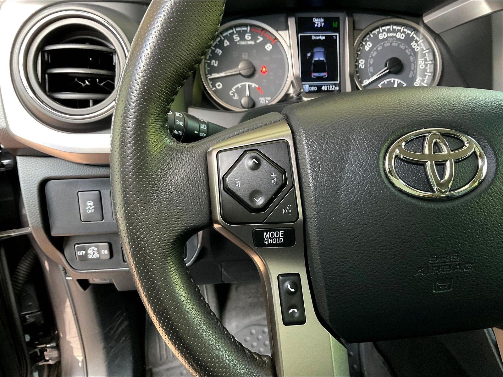 Used 2023 Toyota Tacoma SR5 AWD/4WD image 12
