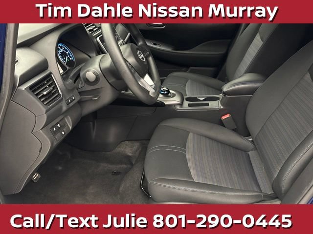Used 2025 Nissan Leaf S FWD image 20