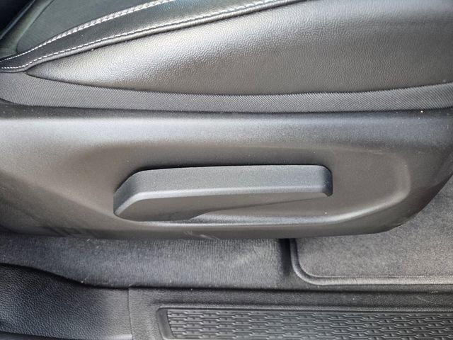 Certified 2025 Jeep Grand Cherokee Altitude image 16