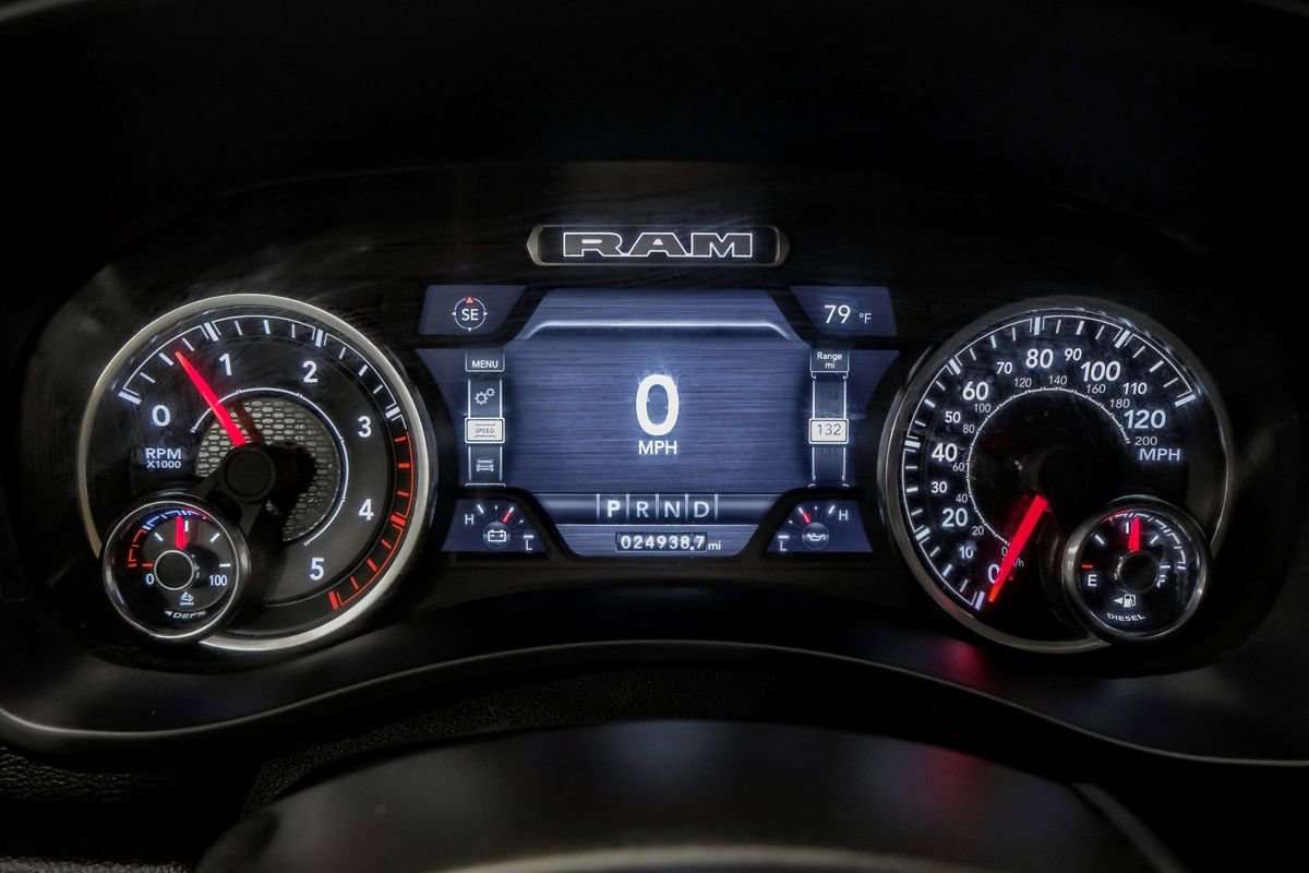 Used 2023 RAM 3500 Laramie AWD/4WD image 18