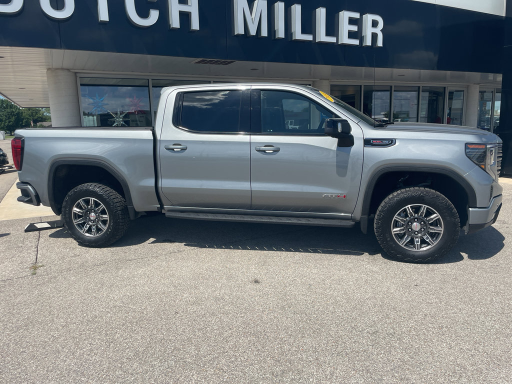 Used 2024 GMC Sierra 1500 AT4 w/ Technology Package image 2