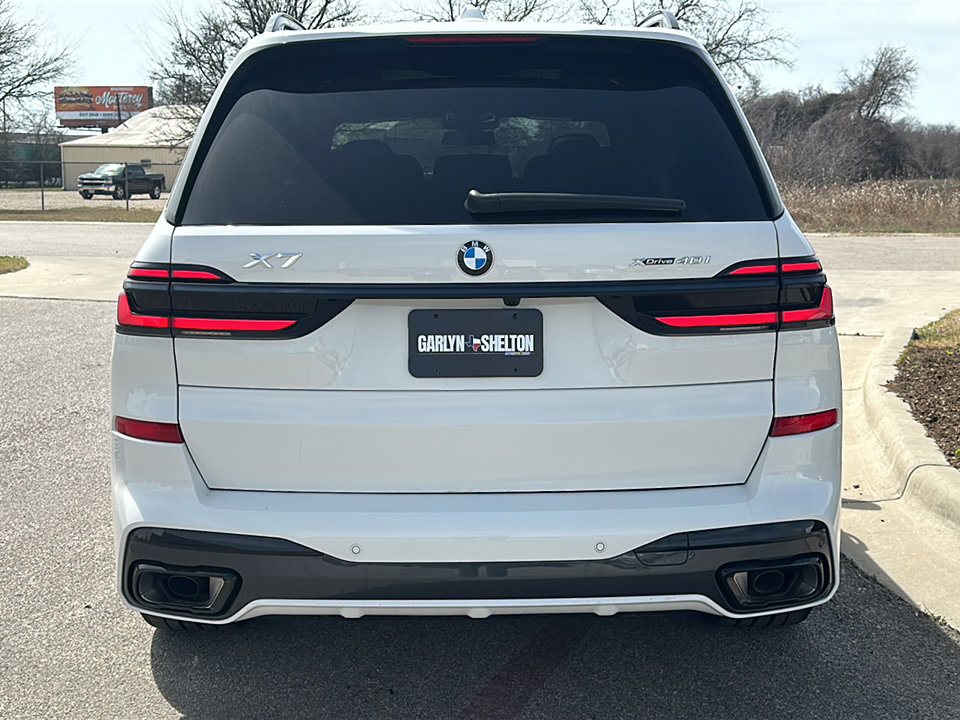 New 2026 BMW X7 xDrive40i image 7