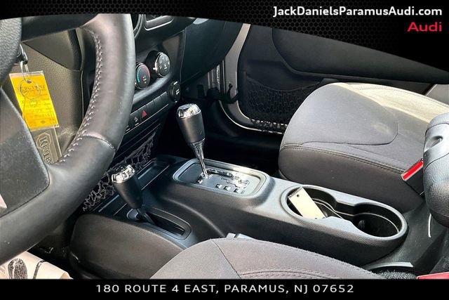 Used 2015 Jeep Wrangler Unlimited Sport w/ Quick Order Package 24S AWD/4WD image 12