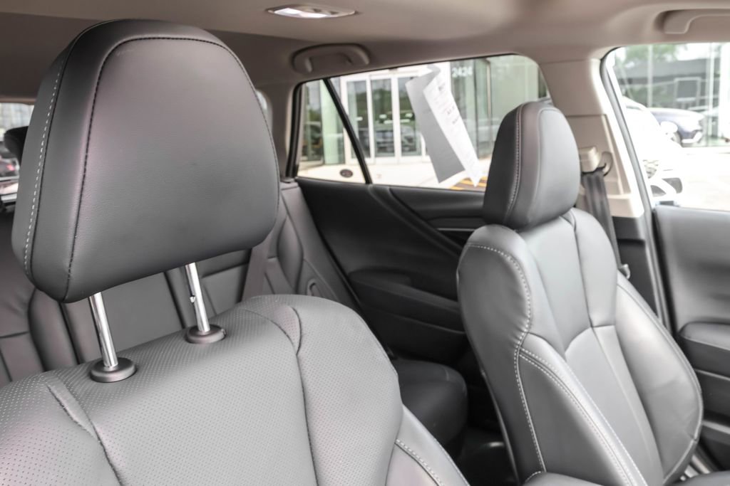 Used 2024 Subaru Outback Limited AWD/4WD image 42