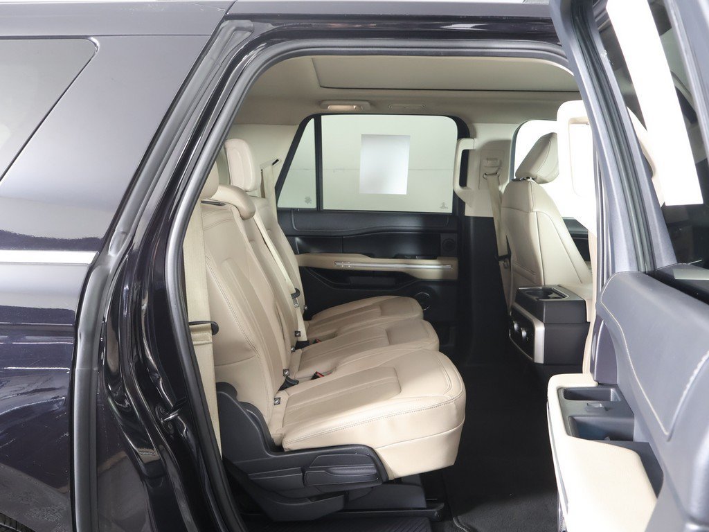 Used 2024 Ford Expedition Max Limited AWD/4WD image 39