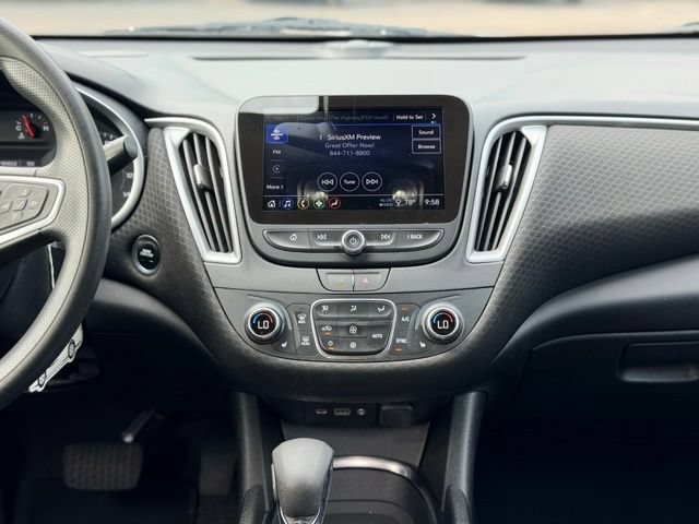 Used 2025 Chevrolet Malibu LT FWD image 23
