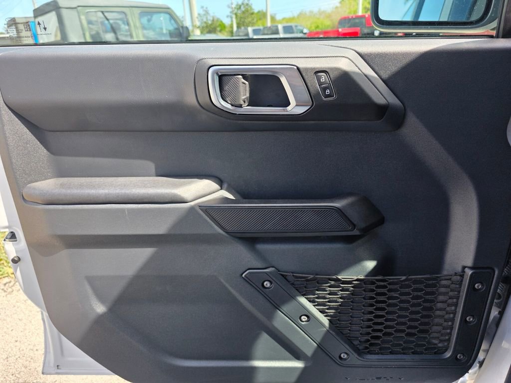 Used 2025 Ford Bronco Big Bend image 24