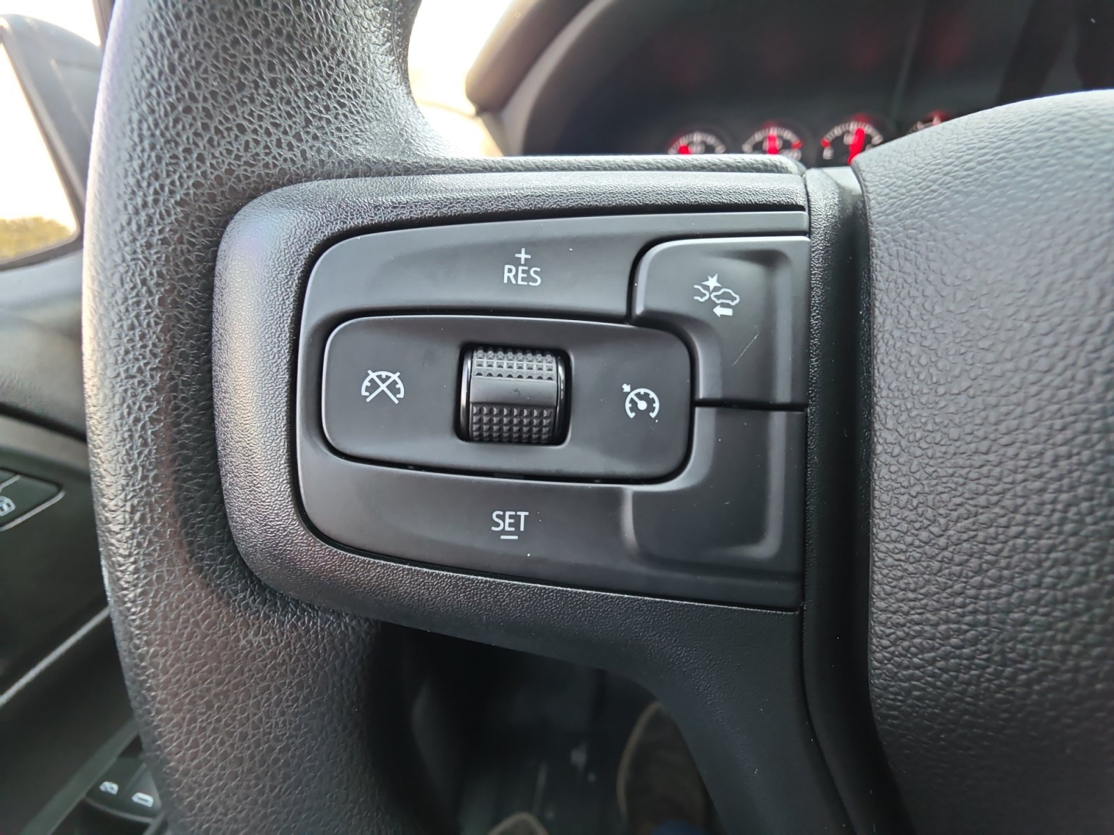 Used 2024 Chevrolet Silverado 1500 Custom Trail Boss AWD/4WD image 17