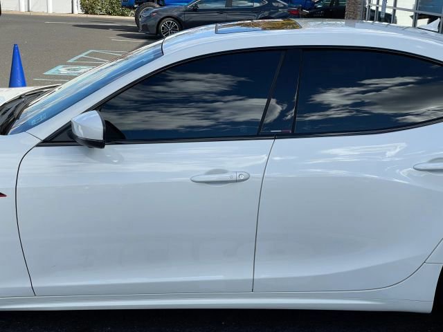 Used 2023 Maserati Ghibli Trofeo image 17