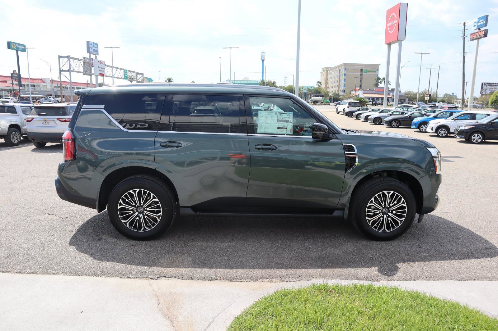 New 2026 Nissan Armada Platinum w/ Convenience Package image 11