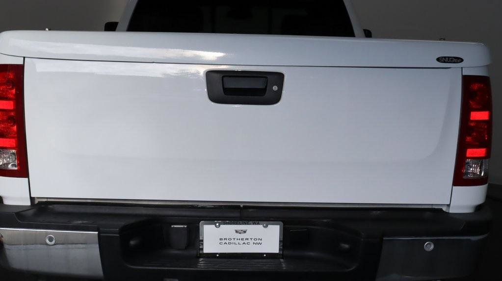 Used 2007 GMC Sierra 2500 SLT w/ Convenience Package image 13