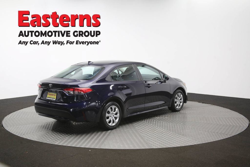 Used 2021 Toyota Corolla LE FWD image 40