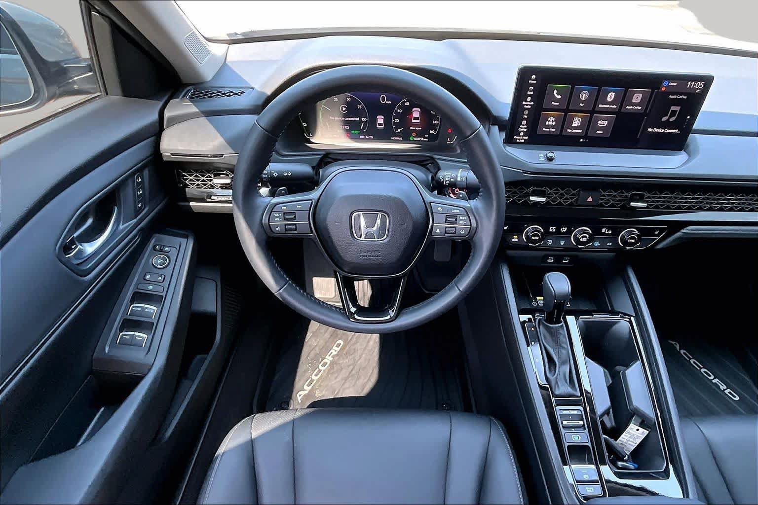 Used 2025 Honda Accord EX-L image 6