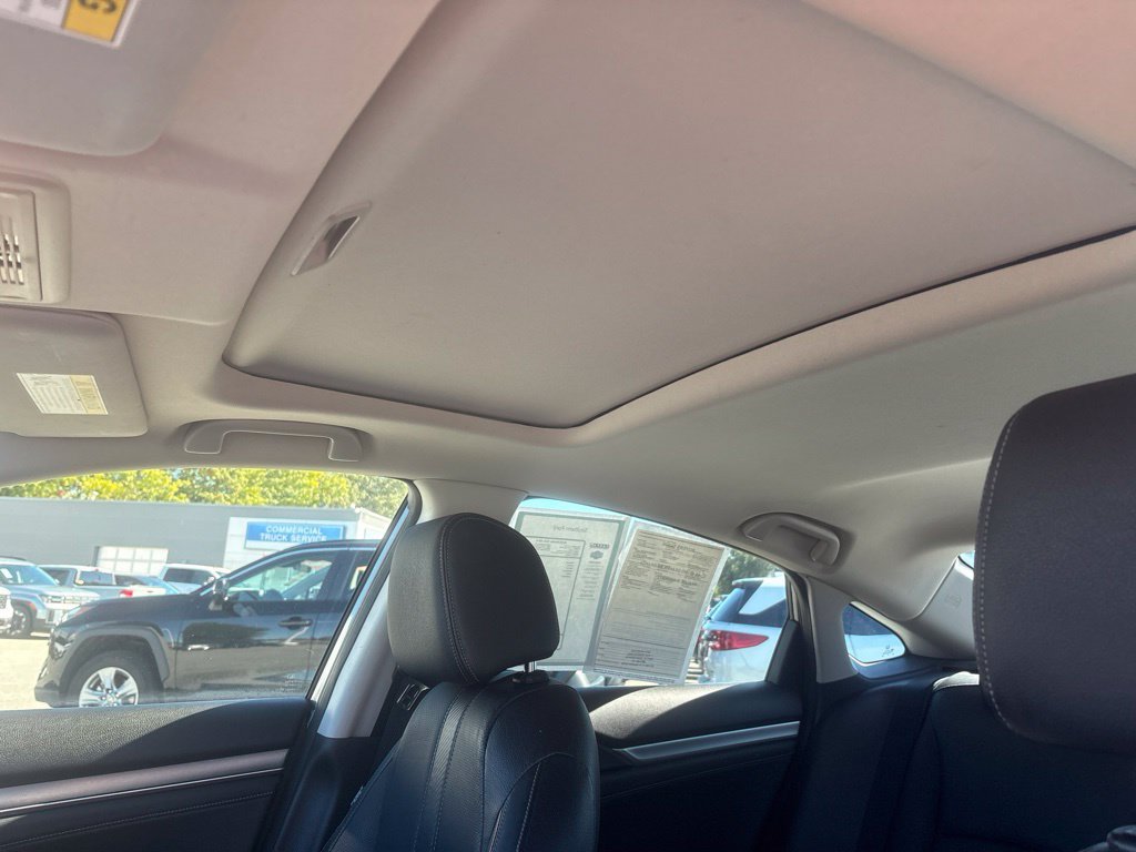 Used 2018 Honda Civic EX-L image 23
