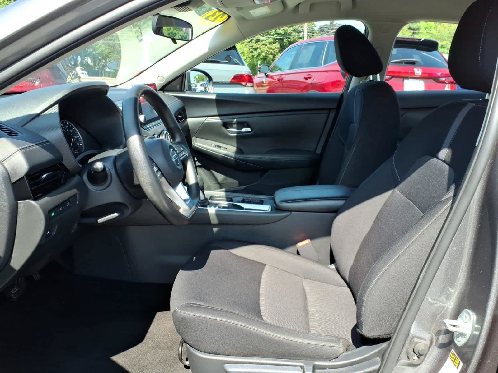 Certified 2023 Nissan Sentra SV FWD image 11