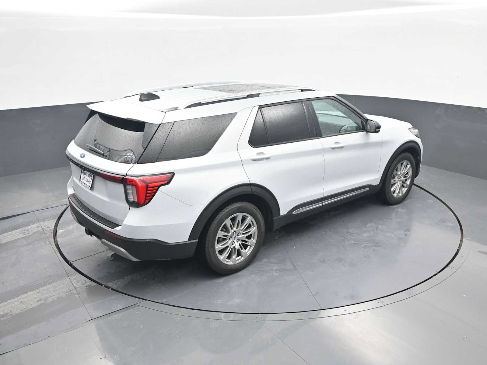 Used 2025 Ford Explorer Platinum RWD image 35