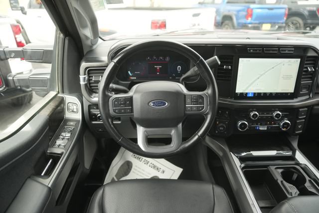 Used 2023 Ford F350 Lariat image 21