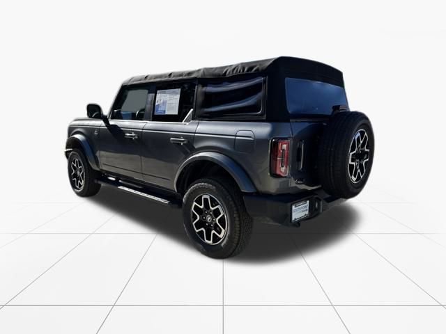 Used 2022 Ford Bronco Outer Banks image 6