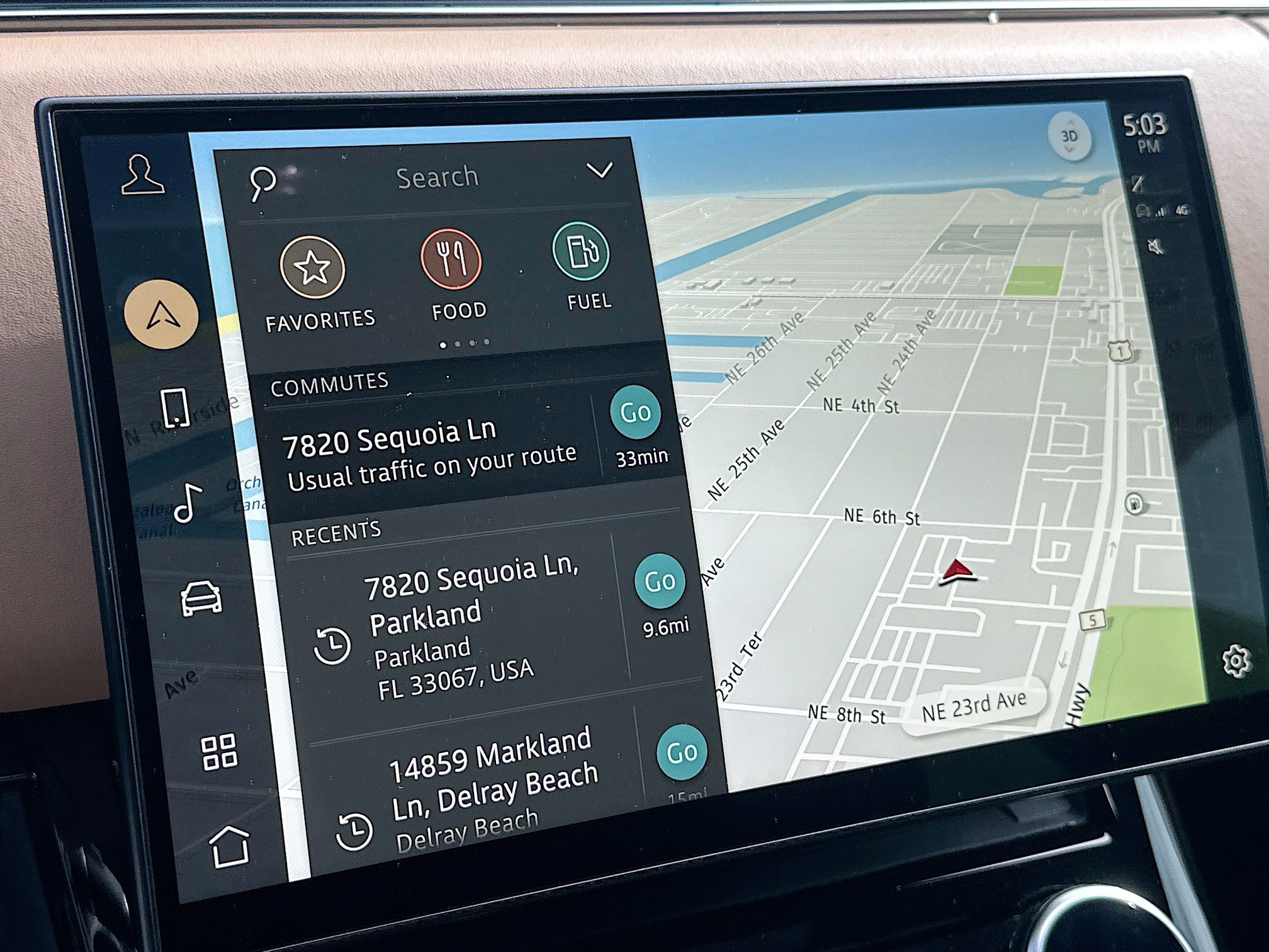 Used 2023 Land Rover Range Rover Sport SE image 12