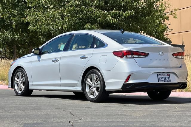 Used 2018 Hyundai Sonata Limited w/ Limited Ultimate Package 03 FWD image 6