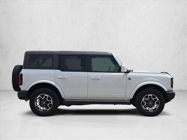 Used 2024 Ford Bronco Outer Banks image 4