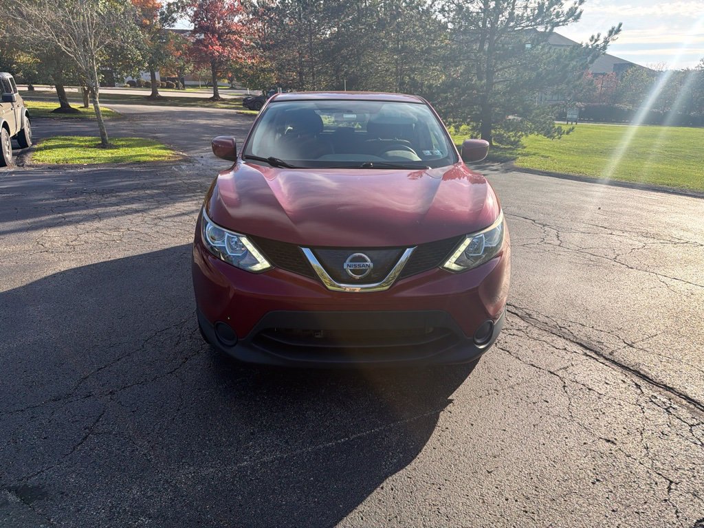 Used 2019 Nissan Rogue Sport S w/ Appearance Package AWD/4WD image 2