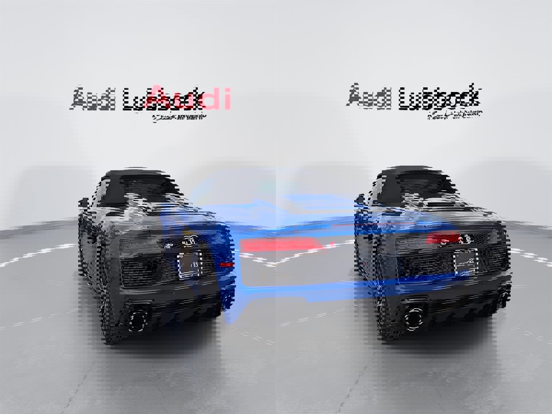 Certified 2023 Audi R8 V10 performance w/ Premium Package image 7