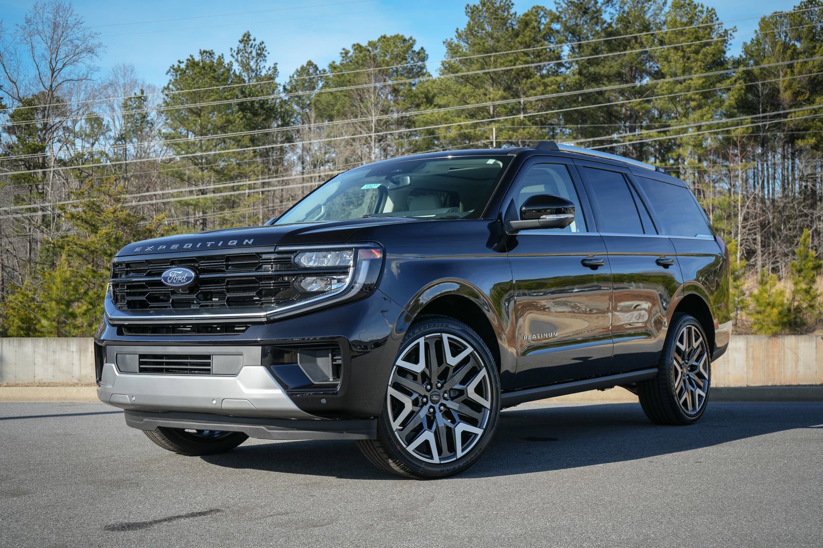 New 2026 Ford Expedition Platinum w/ Platinum Ultimate Package AWD/4WD image 1