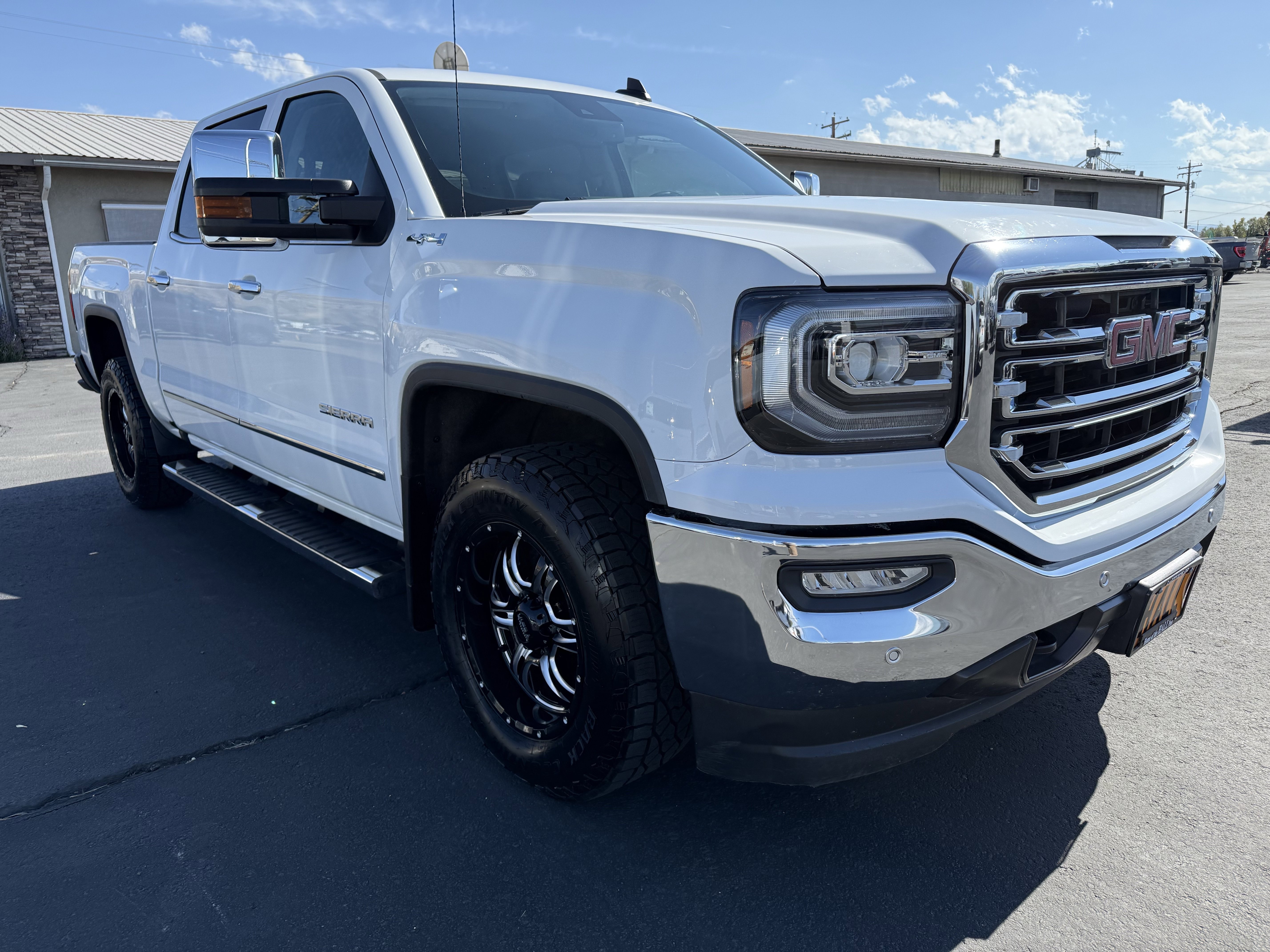 Used 2018 GMC Sierra 1500 SLT image 7