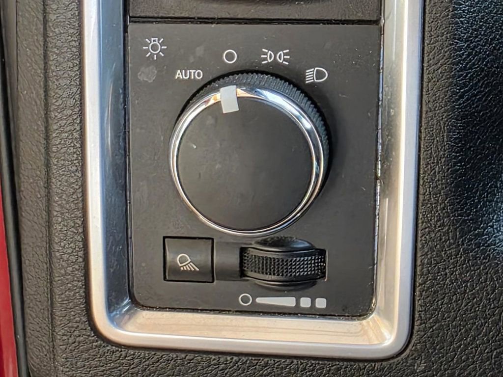 Used 2024 RAM 1500 Classic Warlock AWD/4WD image 15