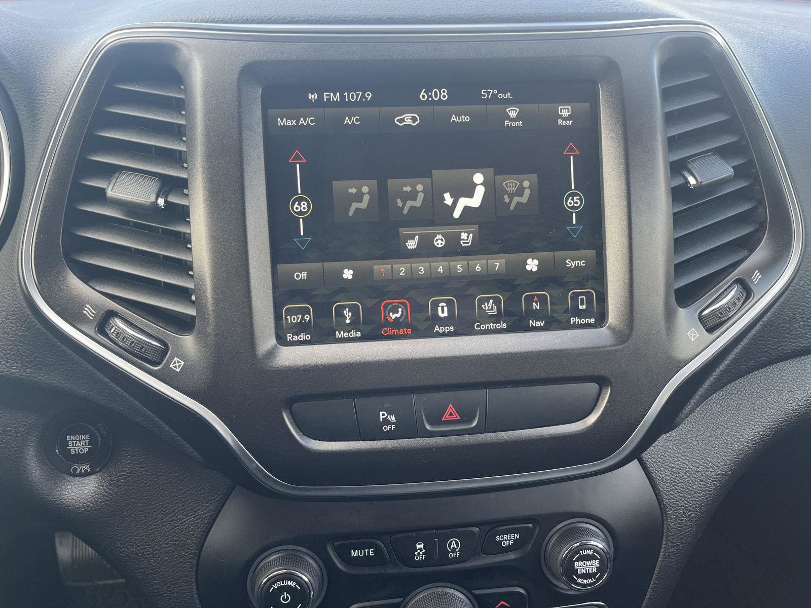 Used 2019 Jeep Cherokee Trailhawk image 21