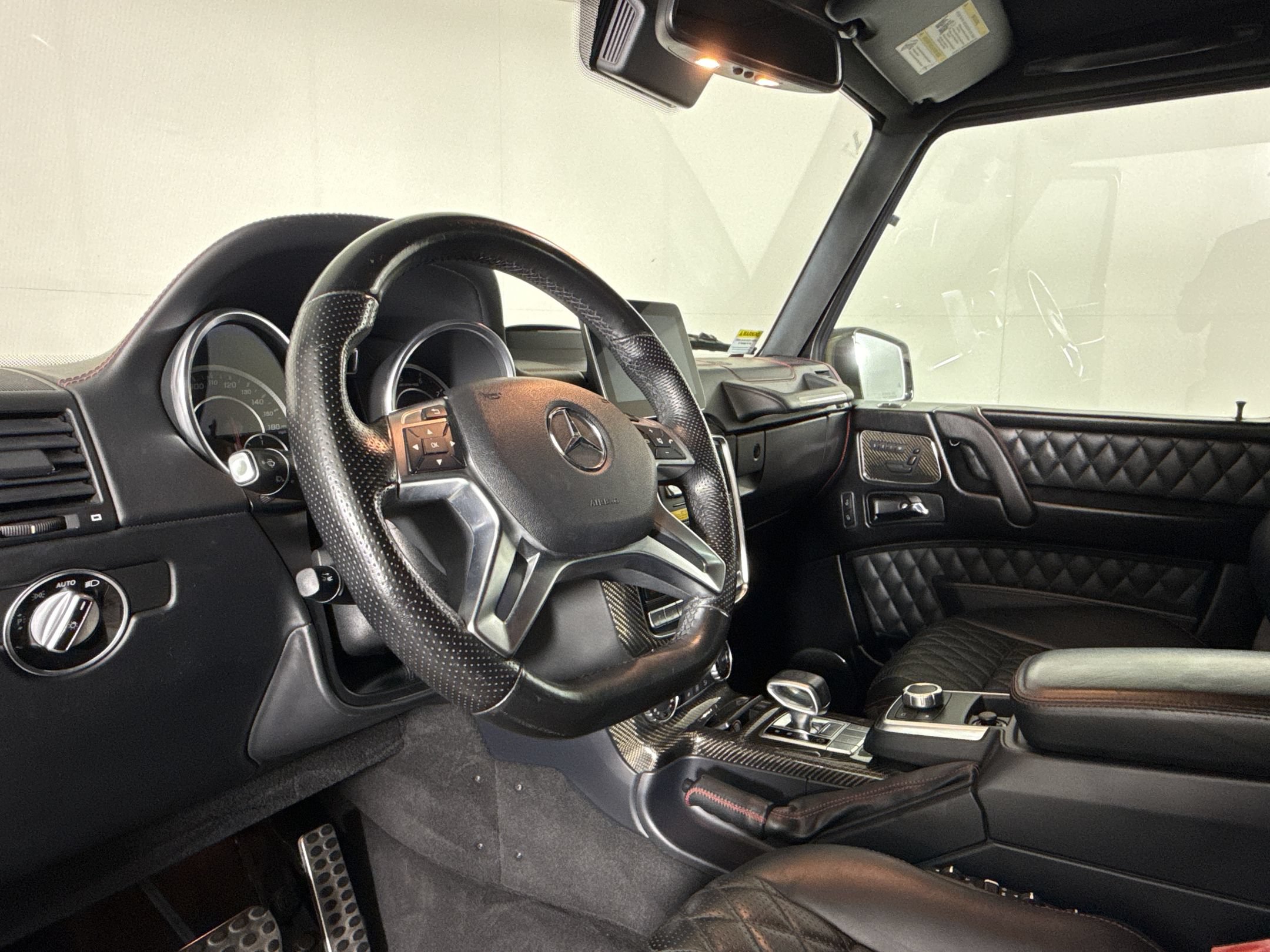 Used 2017 Mercedes-Benz G 63 AMG 4MATIC image 4