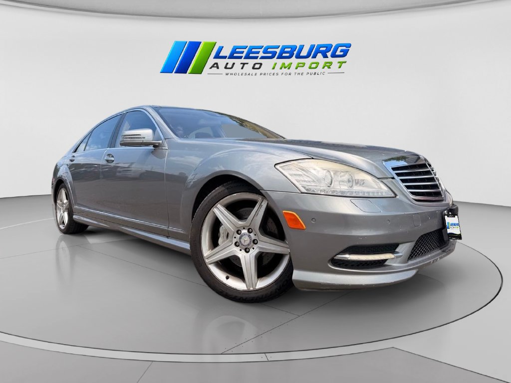 Used 2010 Mercedes-Benz S 550 4MATIC image 2