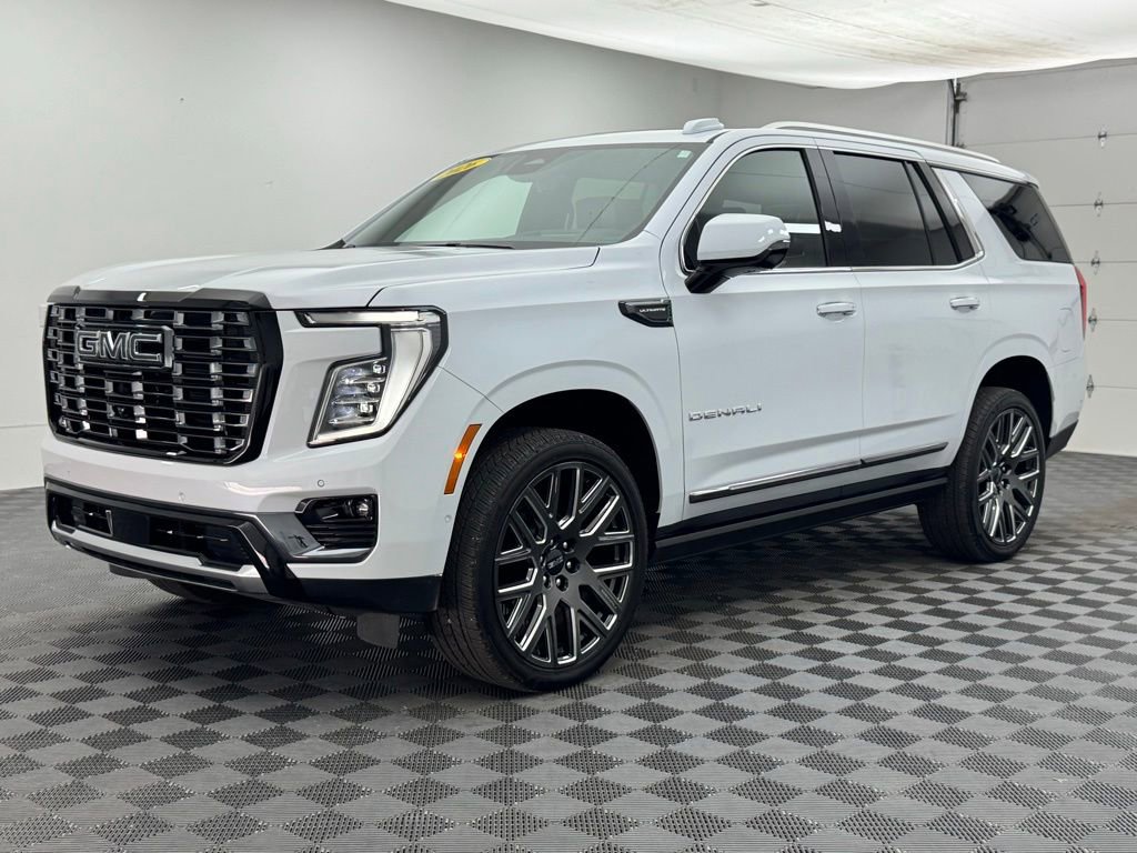 Used 2026 GMC Yukon Denali Ultimate AWD/4WD image 2