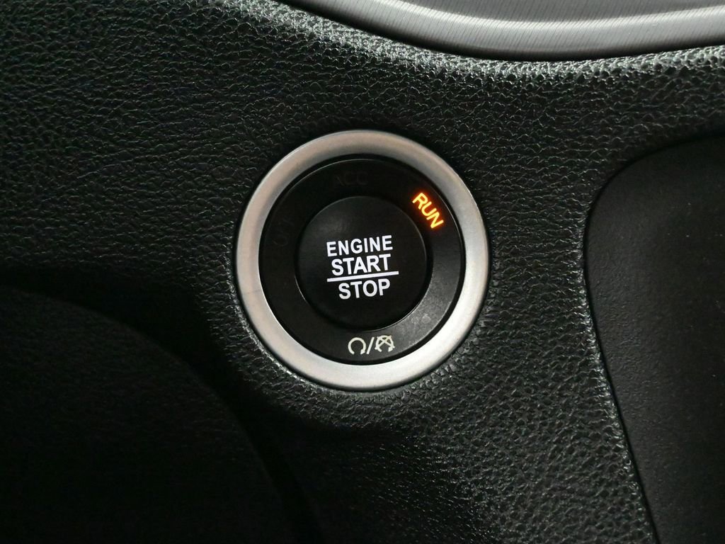 Used 2023 Dodge Charger R/T image 34