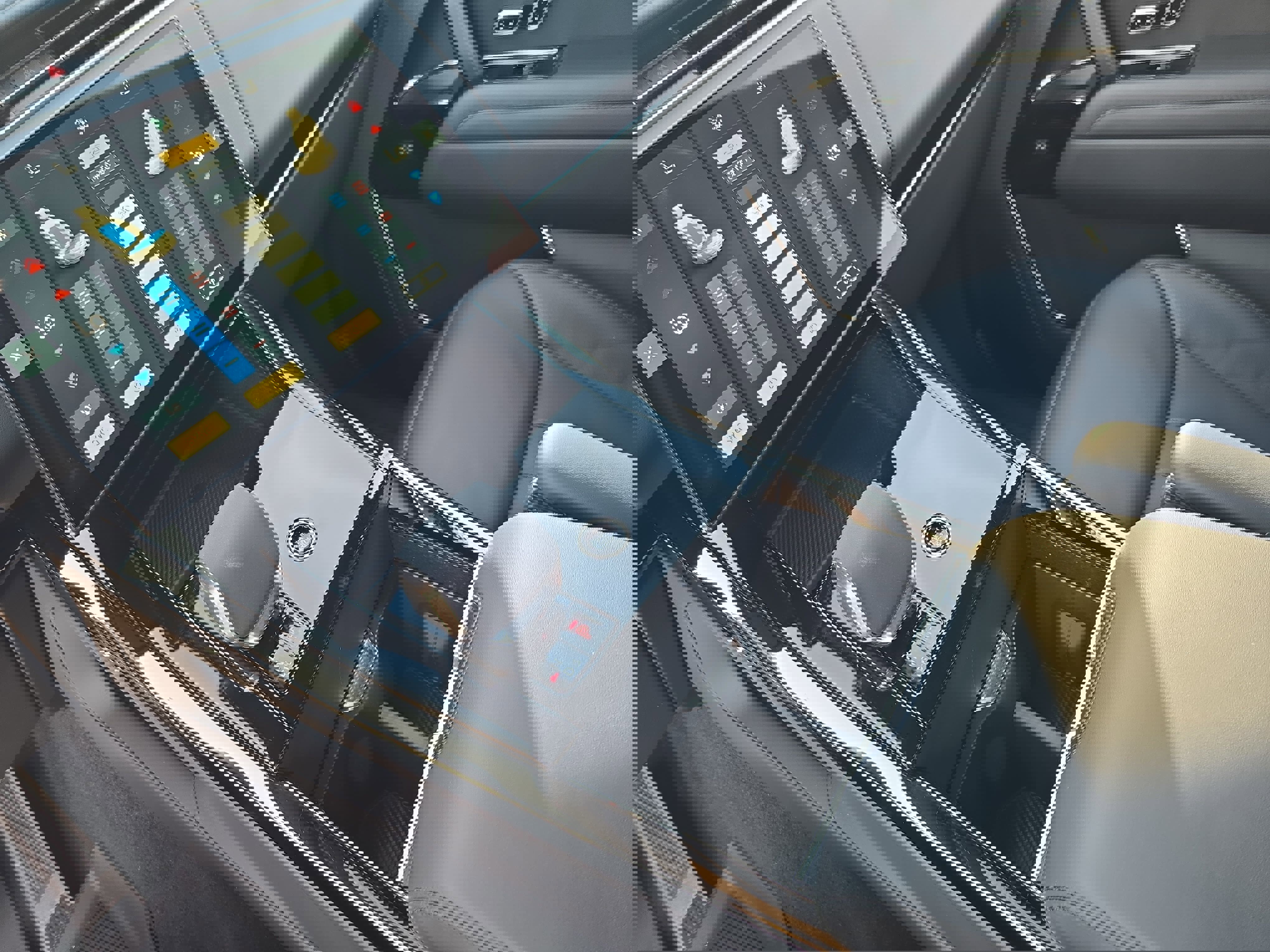 Certified 2025 Land Rover Range Rover Sport Autobiography image 25