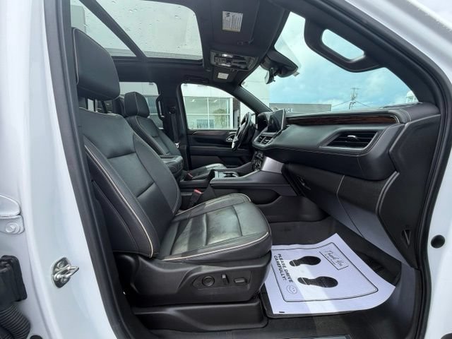 Used 2023 Chevrolet Tahoe Premier w/ Advanced Technology Package AWD/4WD image 40