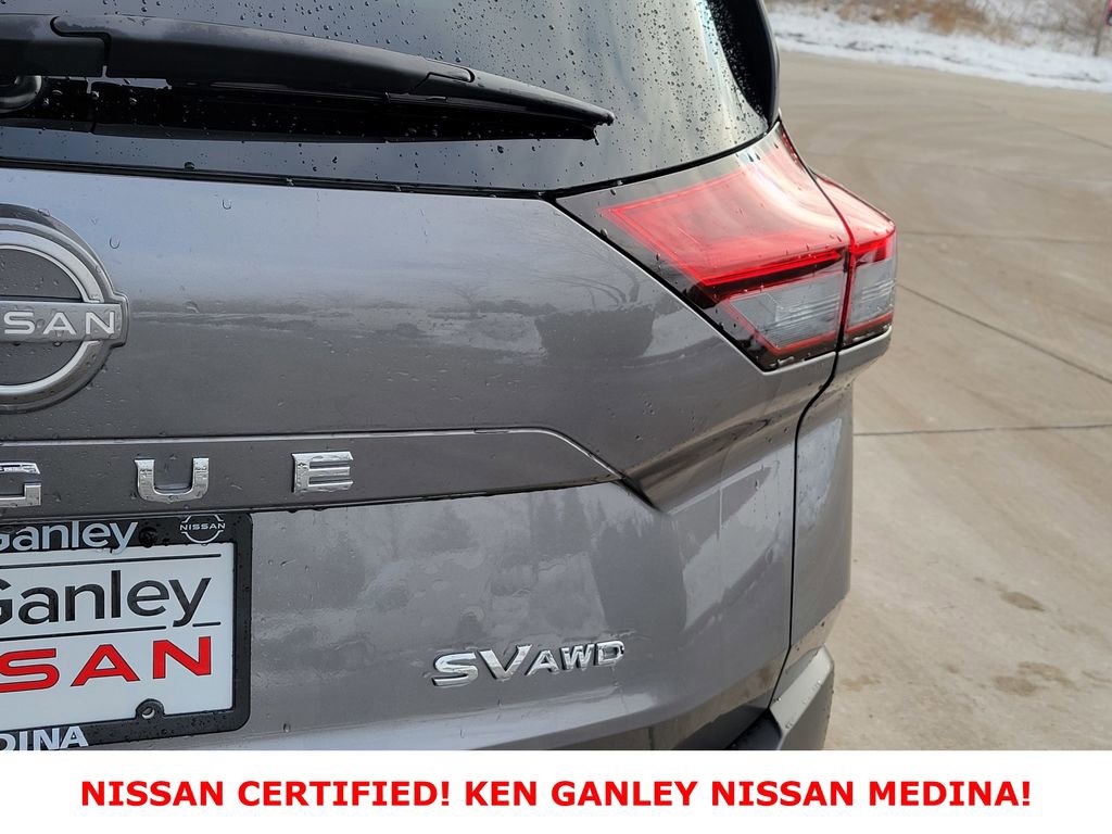 Certified 2023 Nissan Rogue SV image 15