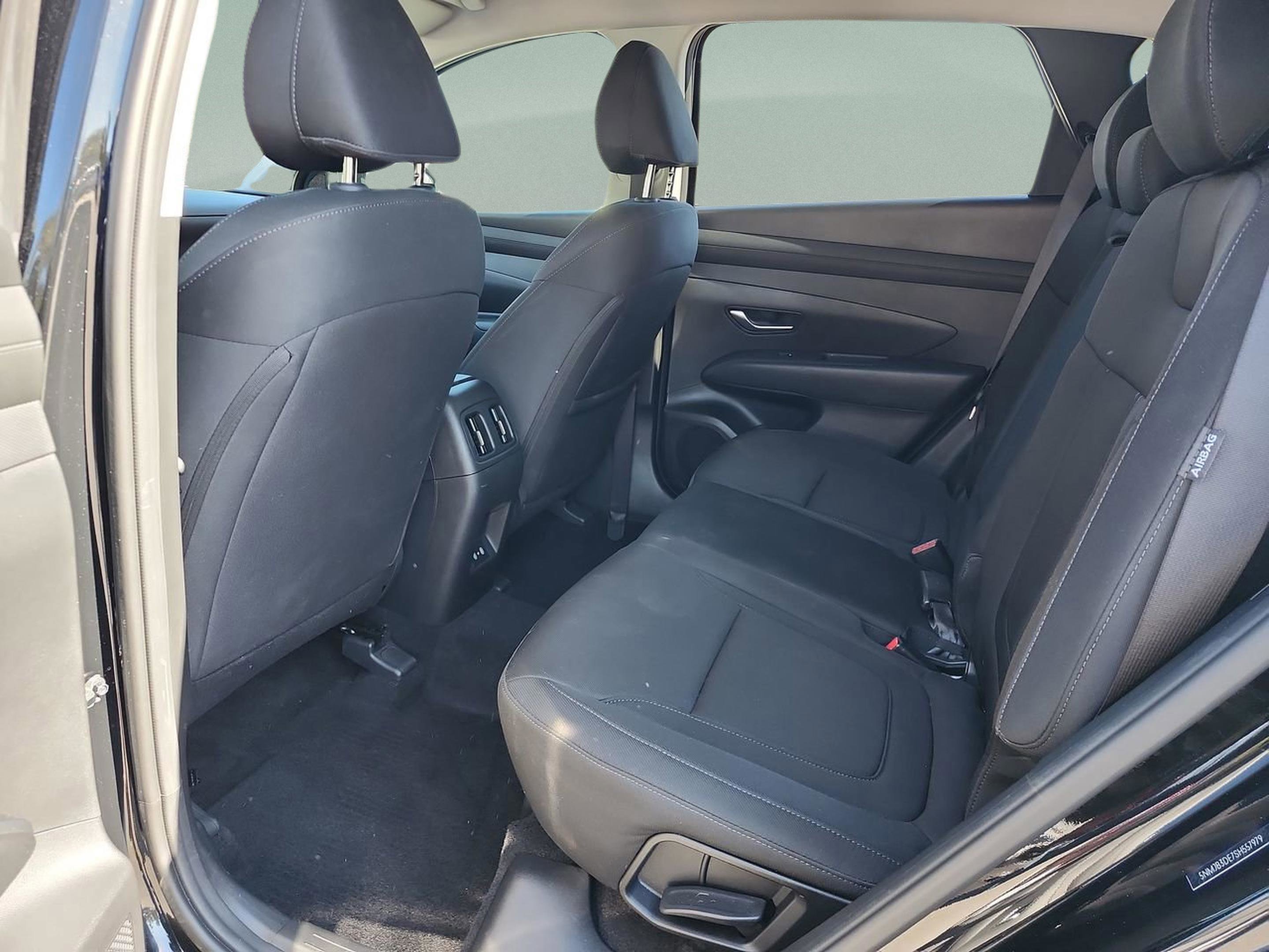 Certified 2025 Hyundai Tucson SEL image 16